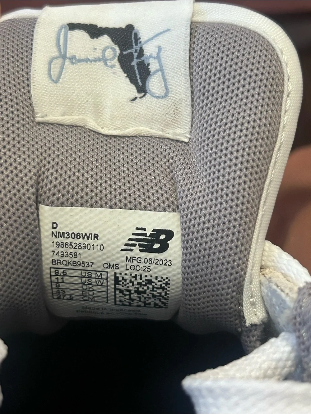 New Balance low top